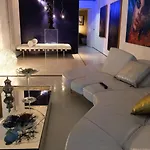 Vip Garten Whirlpool Mit Meerblick Im Herzen Der Stadt By Interhome La Spezia